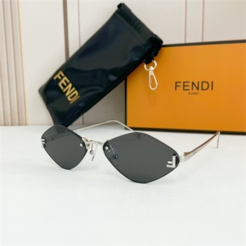 Fendi sunglass-456